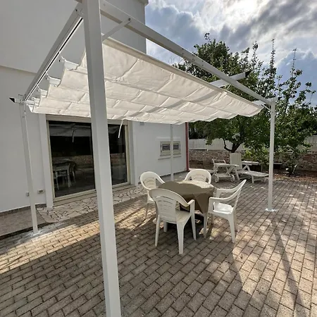 Tenuta Sillo - Ground Floor Uggiano Montefusco
